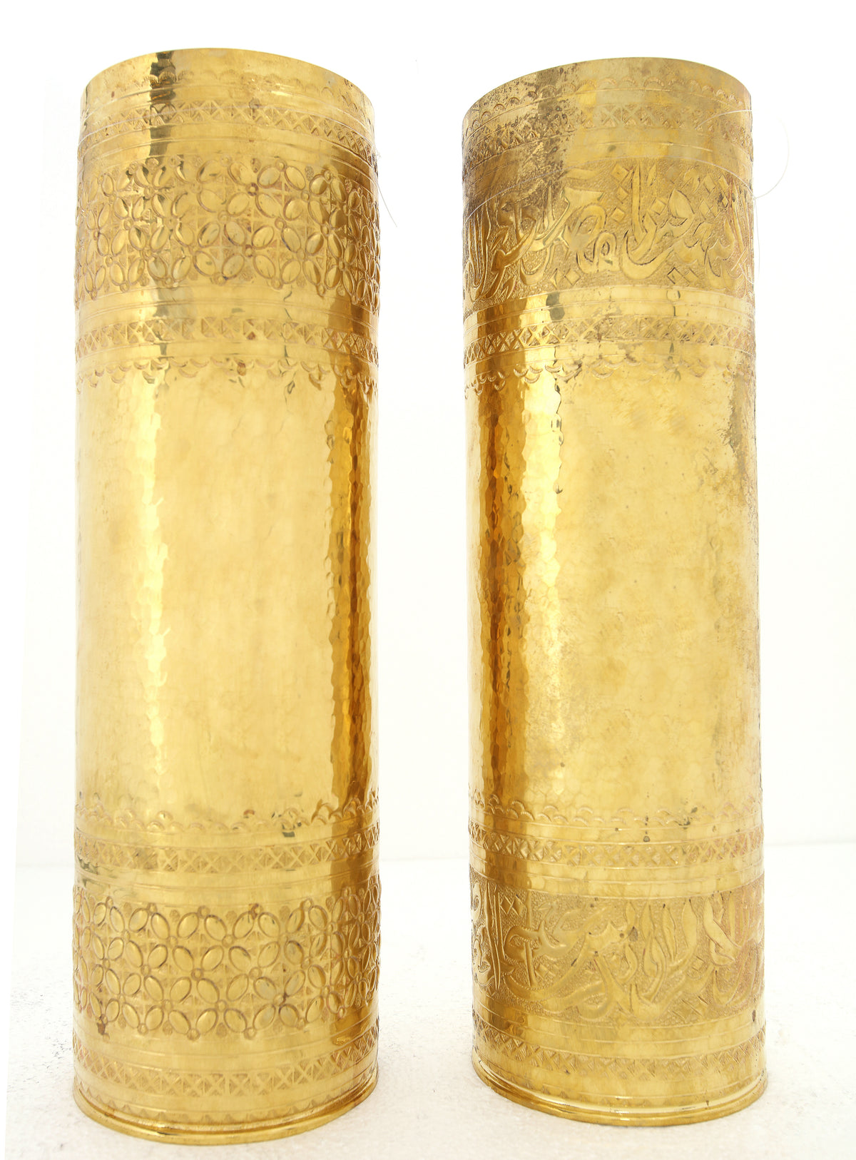 Vase Hand Hammered Brass H40cm (piece)