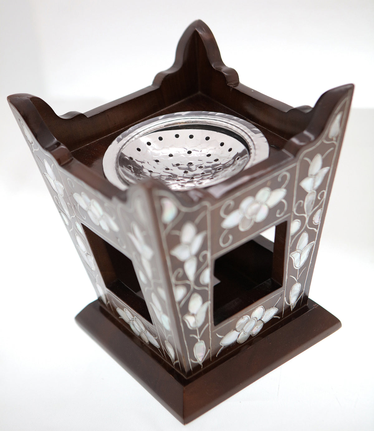 Mabkhara Hand Hammered Aluminum Trophy Wood with Sadaf