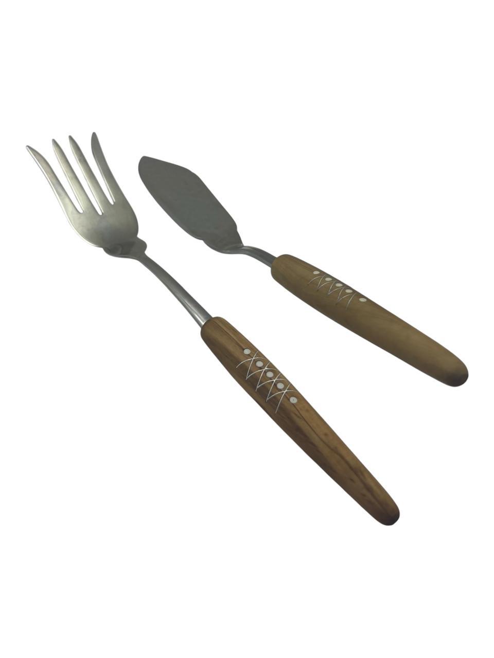 Wood with Bone Fish Set