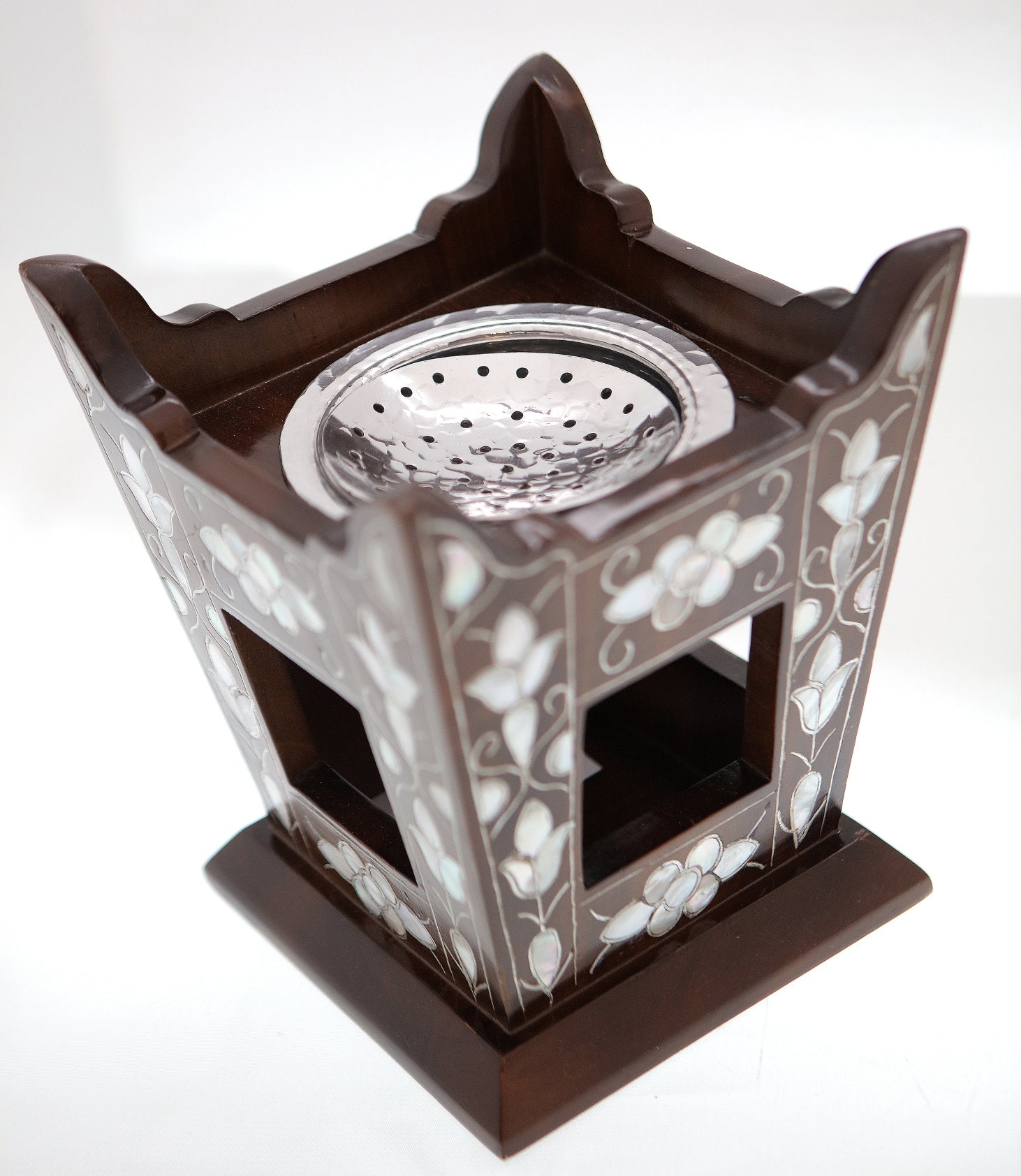 Mabkhara Trophy Hand Perforated Solid Walnut Wood with Inlay Seashell Mother of Pearl and Tin (D16H19cm)