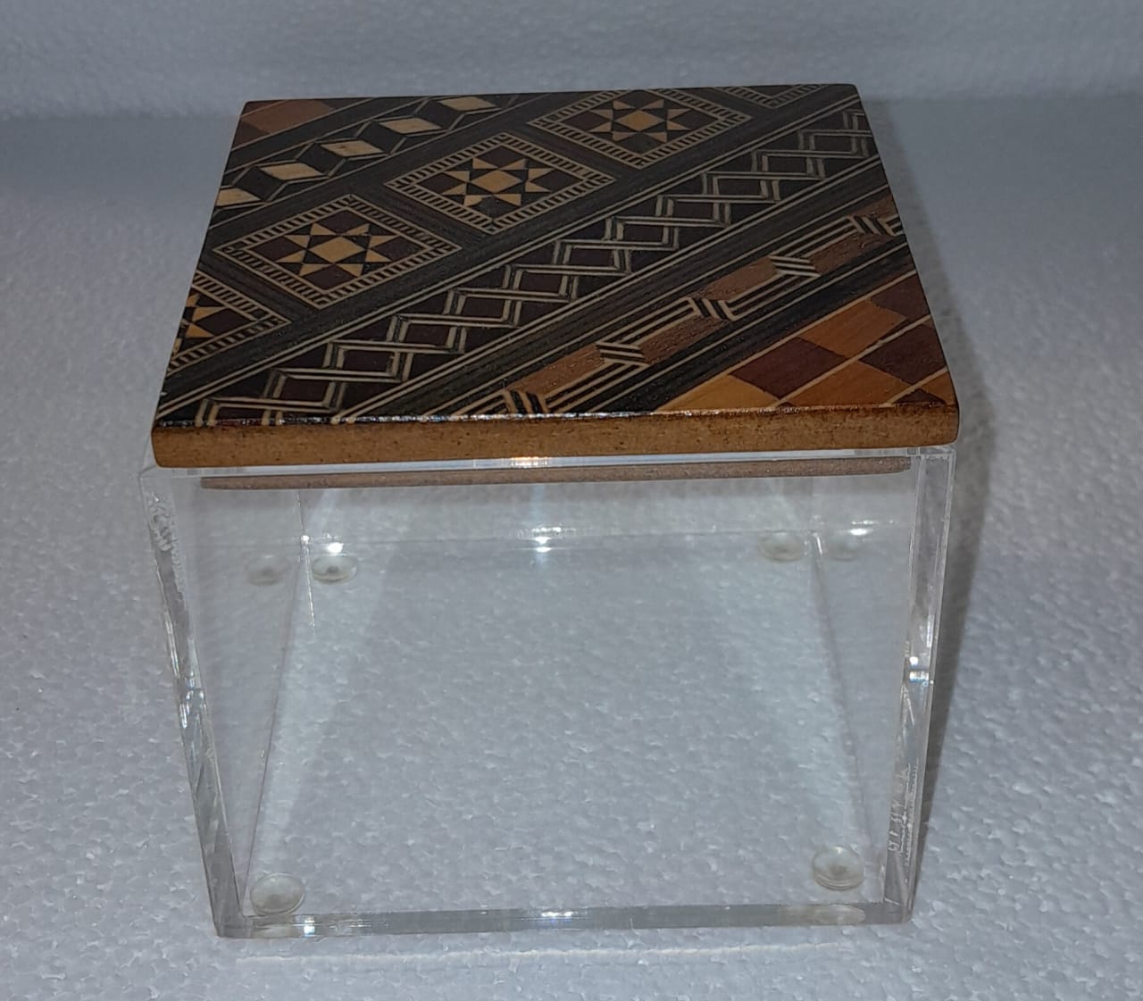 Box Plexi with Mosaic Cover