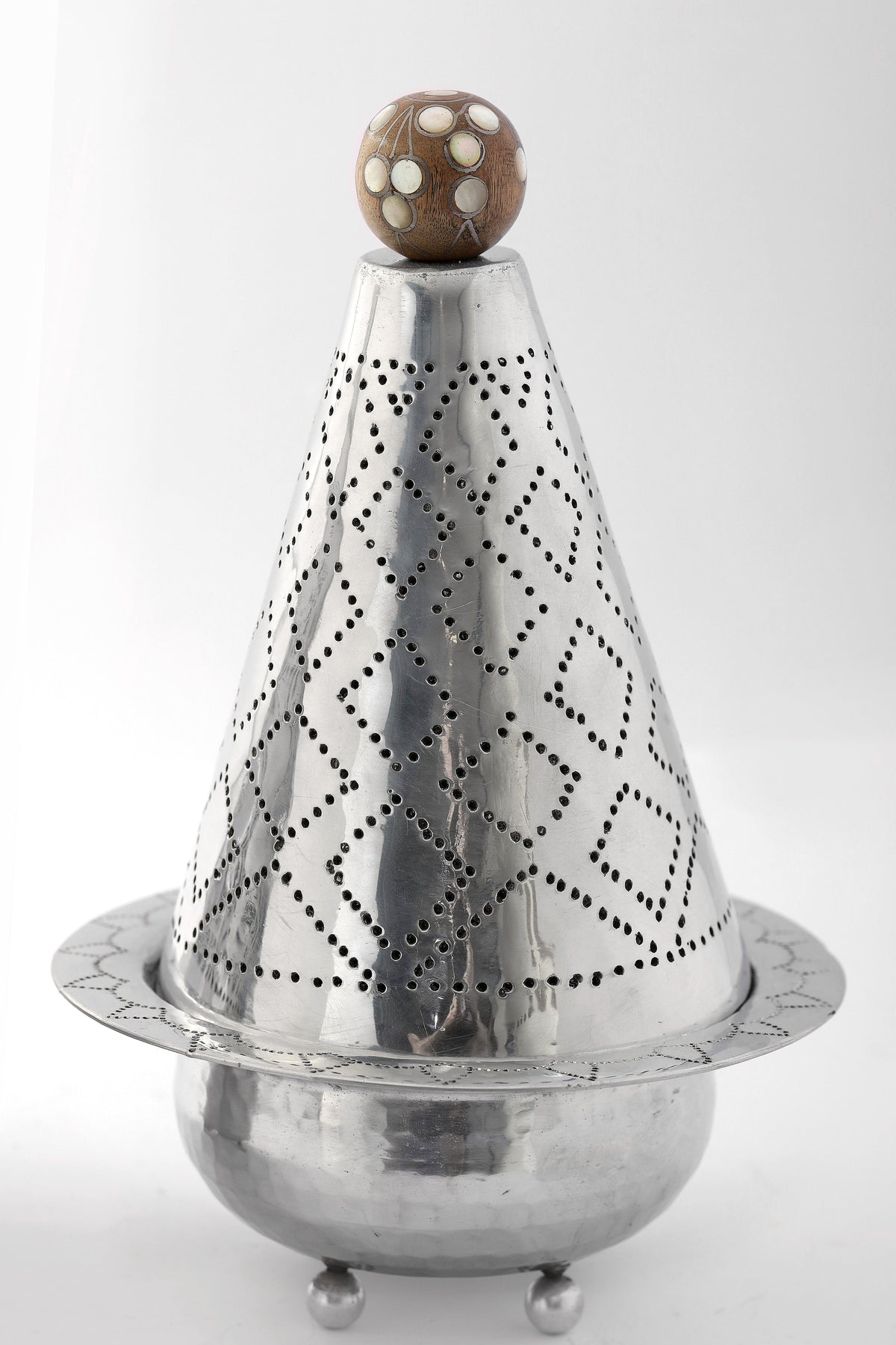 Mabkhara Pyramid Hand Hammered Aluminum with Handle Solid Walnut Wood with Inlay Seashell Mother of Pearl and Tin(D19H30cm)