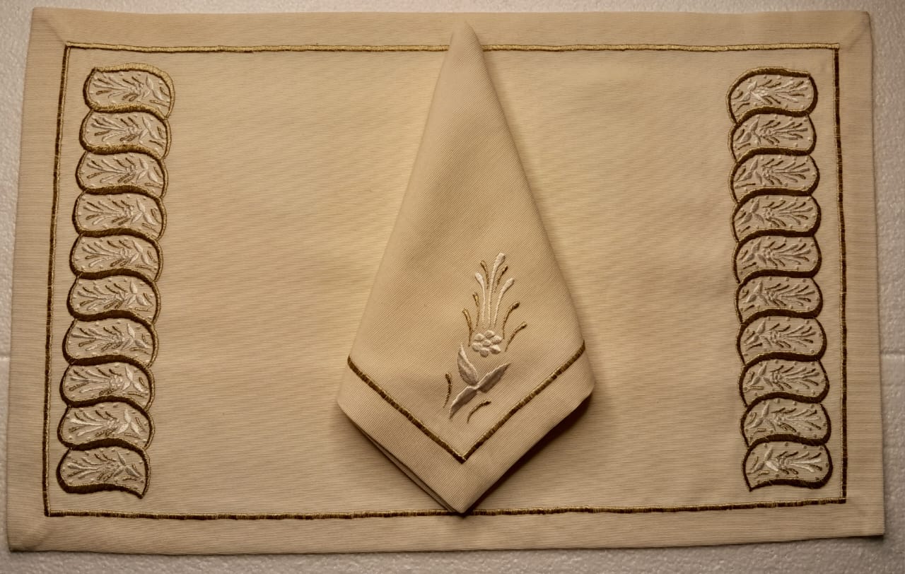 Placemat with Napkins Polycotton Embroidered-Category 4