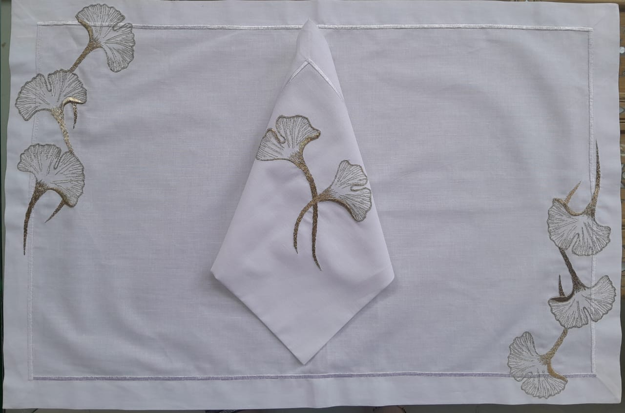 Placemat with Napkins Polycotton Embroidered- Category 1
