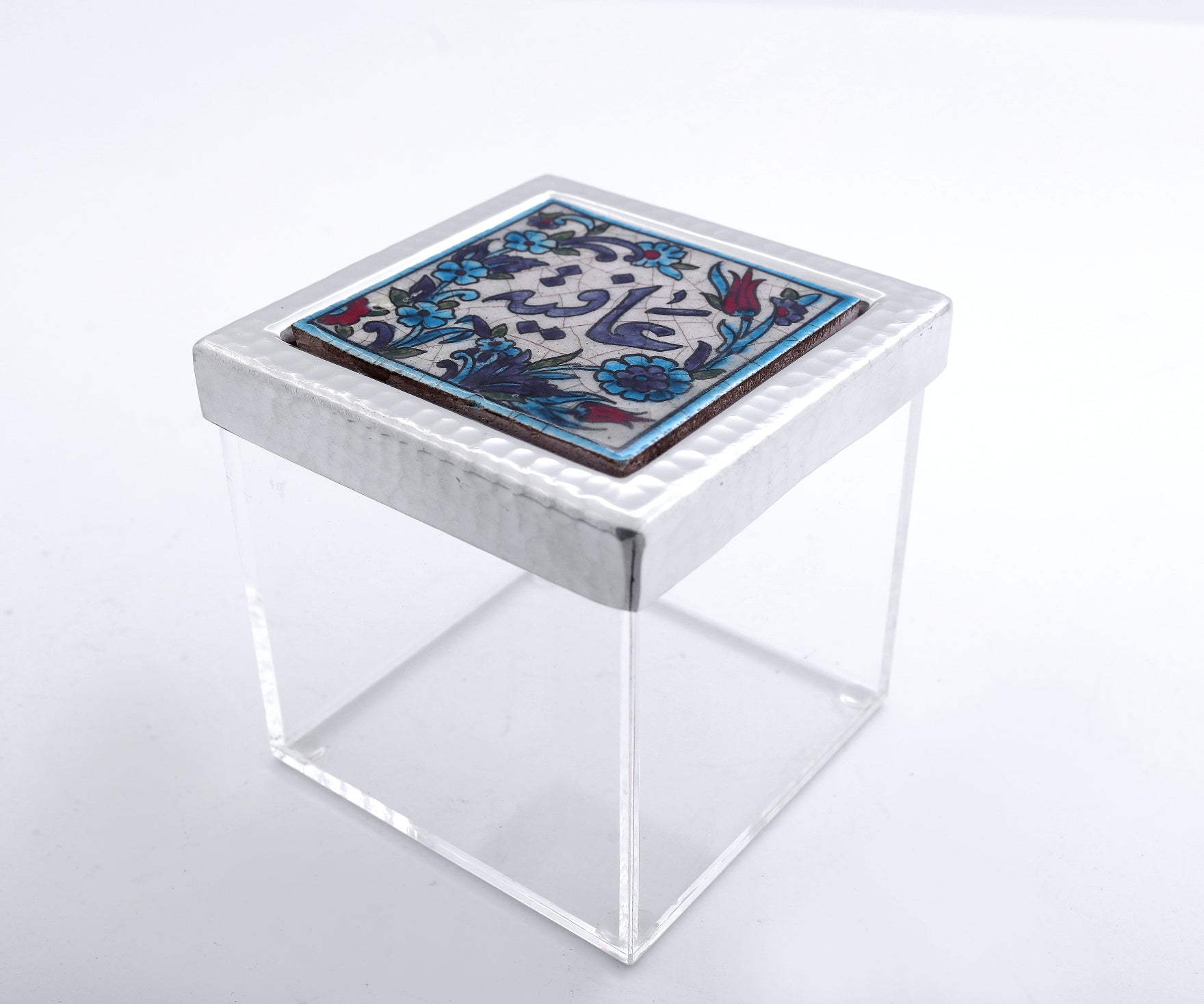 Box Square Hand Hammered Aluminum+ Qishani / Brass + Qishani