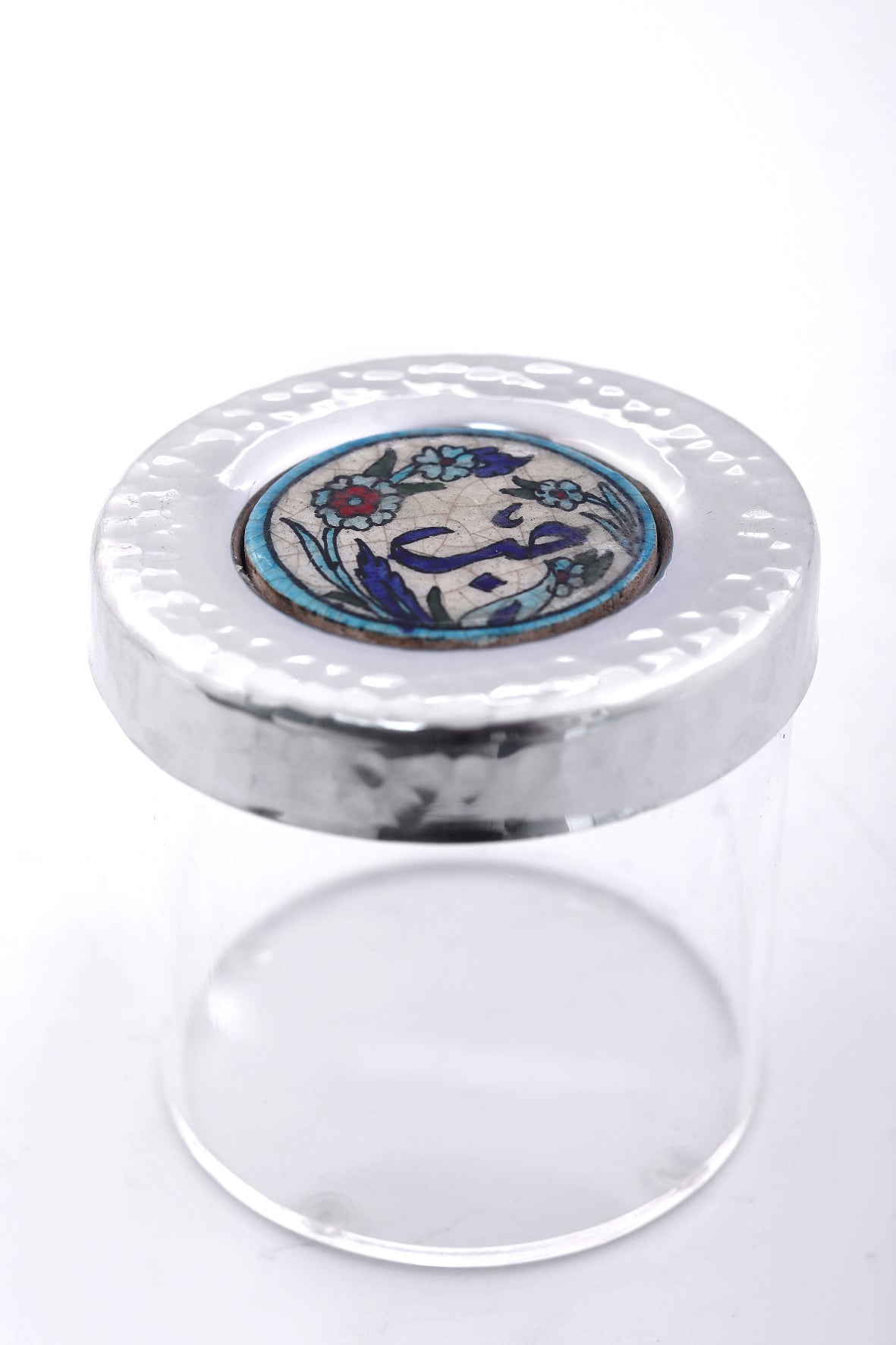 Box Round Hand Hammered Aluminum + Qishani / Brass+ Qishani