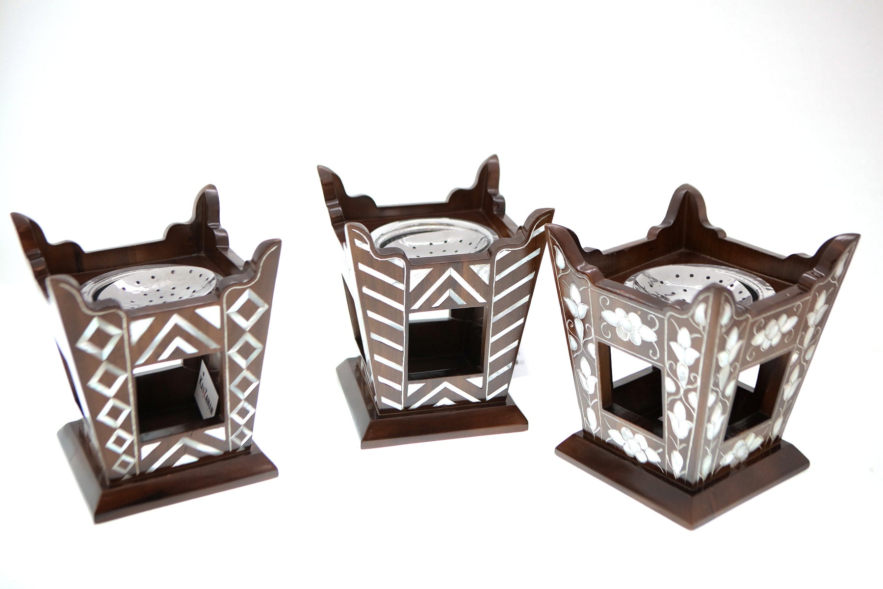 Mabkhara Hand Hammered Aluminum Trophy Wood with Sadaf